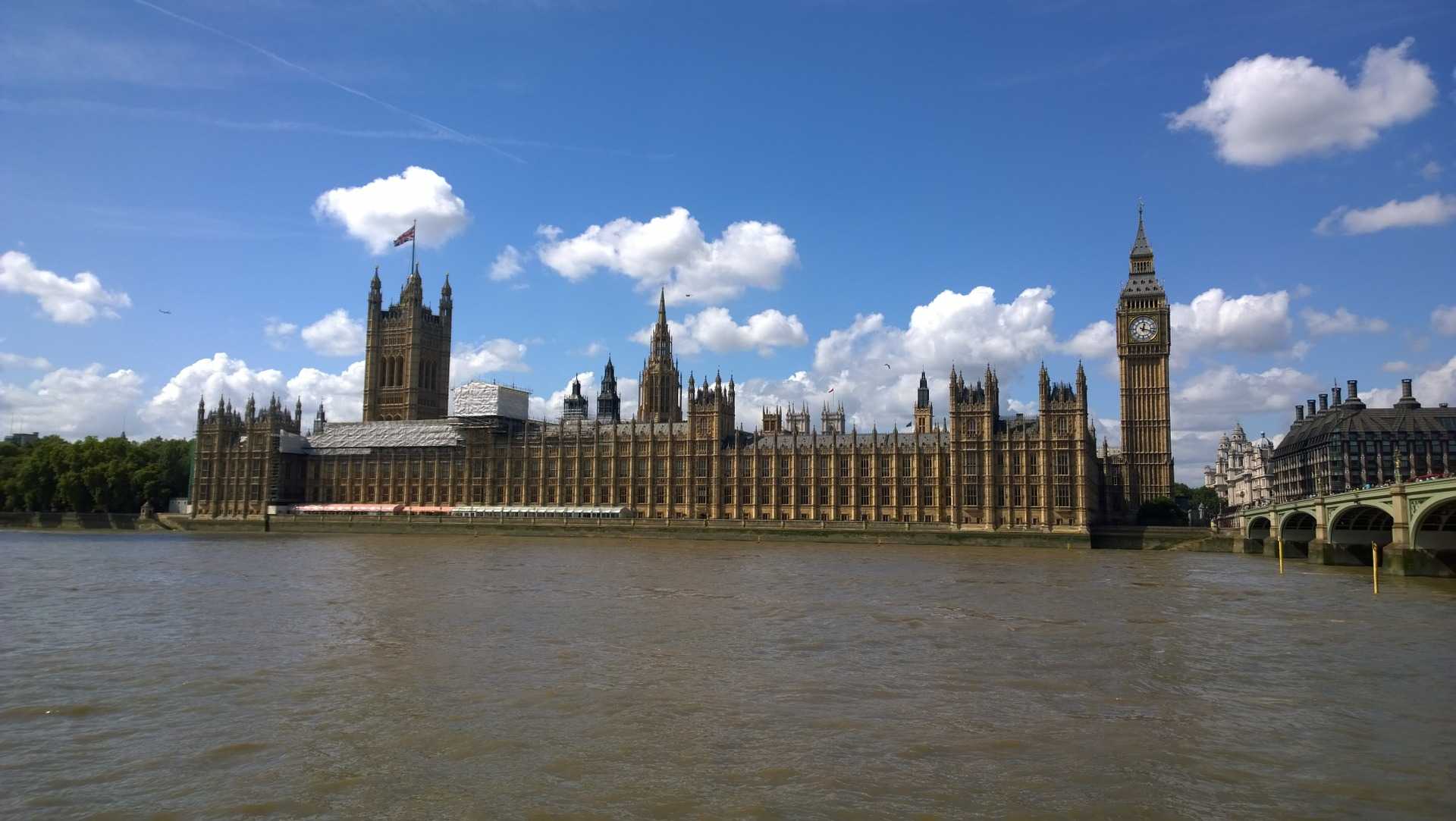 Интересные факты о здании парламента в Лондоне